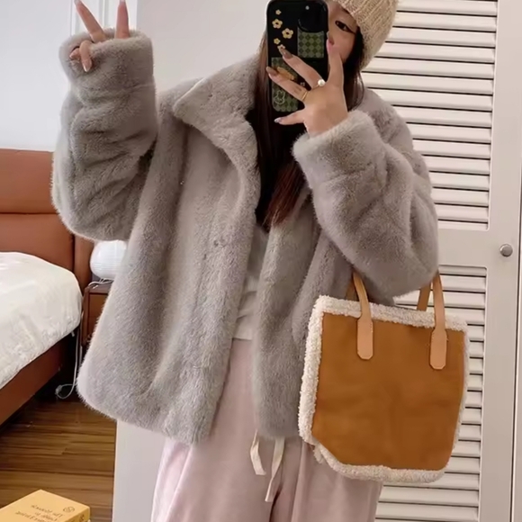 Women Faux Fur Coat, Mink Fur Integrated Short Stand Collar - Picture 12 of 13